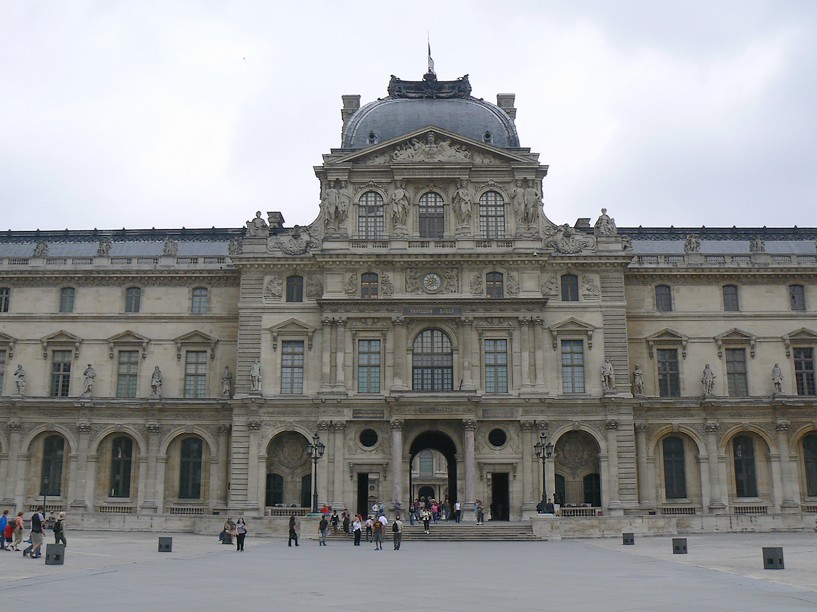 Le Louvre: le musee du louvre 040
